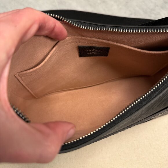 Louis Vuitton Marelle Handbag in Black Epi Leather - Picture 5 of 8